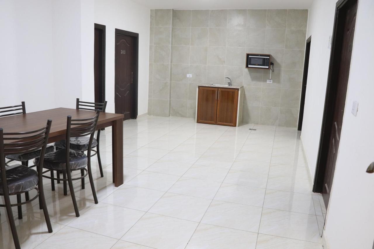 Faraseen Apartments Al Qastal Εξωτερικό φωτογραφία